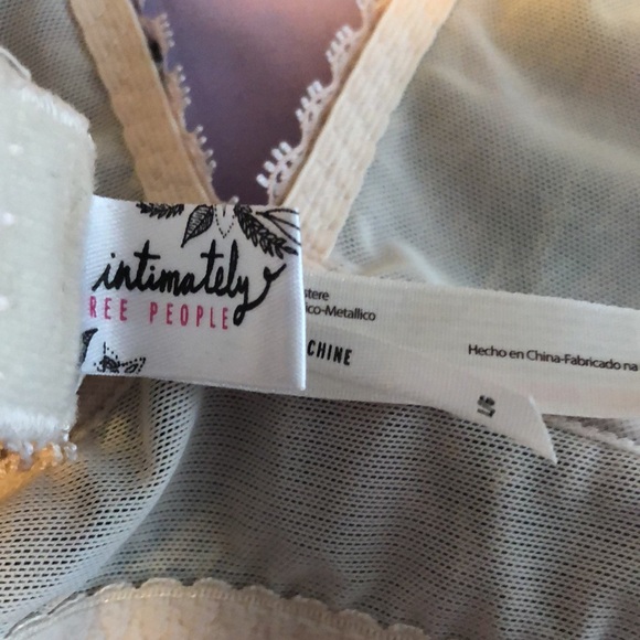 HOST PICK 🎉🎉🎉🤩🤩🤩 Free People Bra Size Large - Picture 7 of 8